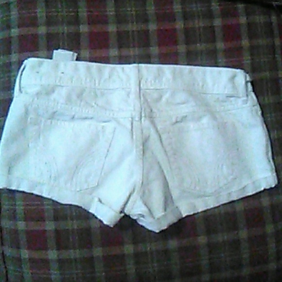 Hollister shorts - Picture 2 of 2